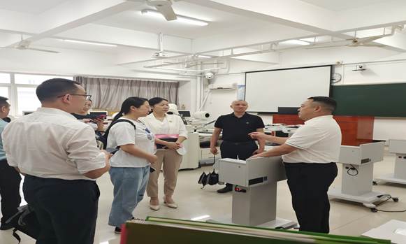 171C5BCD8A33E1B74ED6AB7DF526060A