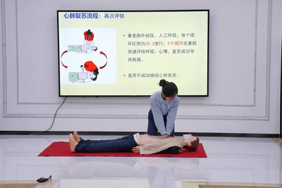 retouch_2022052423101803