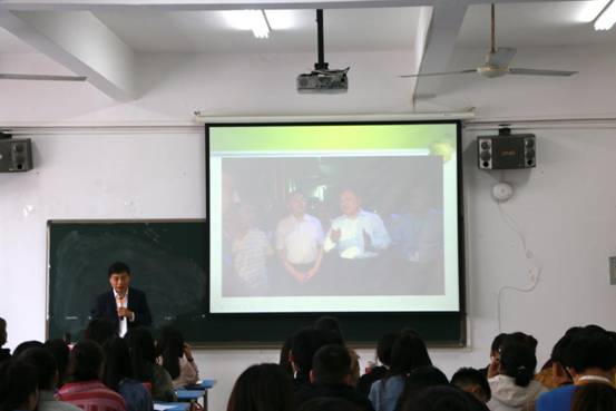 3A5D4EA409C9646C82157113E9D33C4C